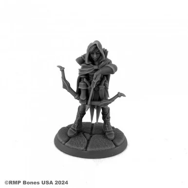 07135 - Bones USA Dungeon Dwellers: Daehana Drithirien, Elf Fighter