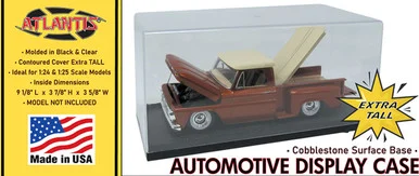 Auto Display Case 1/24 1/25 Cobblestone Street - Atlantis Models - ATL