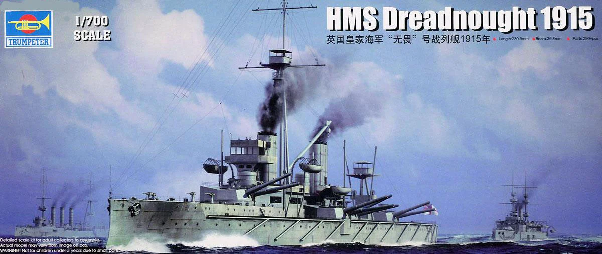 HMS Dreadnought Battleship 1915, 1:700 Scale Model Kit - Trumpeter