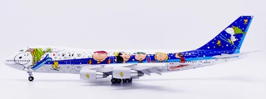 All Nippon Airways Boeing 747-100SR "Snoopy" Reg: JA8139 With Stand SA2052 Scale 1:200