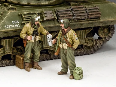 KACDD280 - Tank Crews Set #1