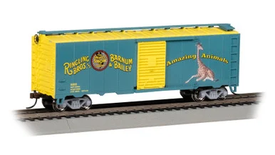 Bachmann 16616 HO 40' Boxcar - Ringling Bros. and Barnum & Bailey Giraffe