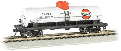 Bachmann 17809 HO 40' Single Dome Tank Car - Clark #9485