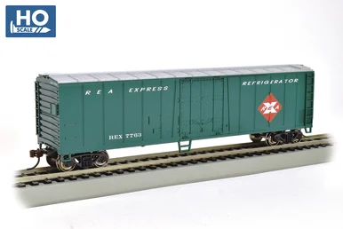 Bachmann 17909 HO 50' Steel Reefer - Railway Express Agency #7763