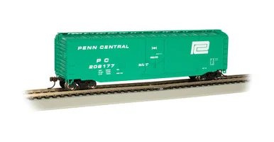 Bachmann 18040 HO 50' Plug Door Box Car Penn Central #208177