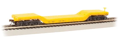 Bachmann 18343 HO 52' Center Depressed Flat Car - Frisco #3900