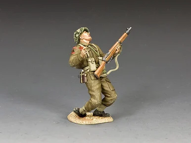 KACDD357(B) - Soldier Being Shot! (w/ Sand base)