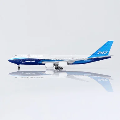 Boeing Company B747-8 Blue "House livery" B631003 1:400