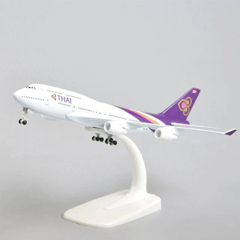Thai Airways Boeing 747 - AirModels