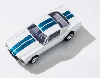 AFX Racing 22068 1965 Shelby Mustang GT350 White/Blue Slot Car