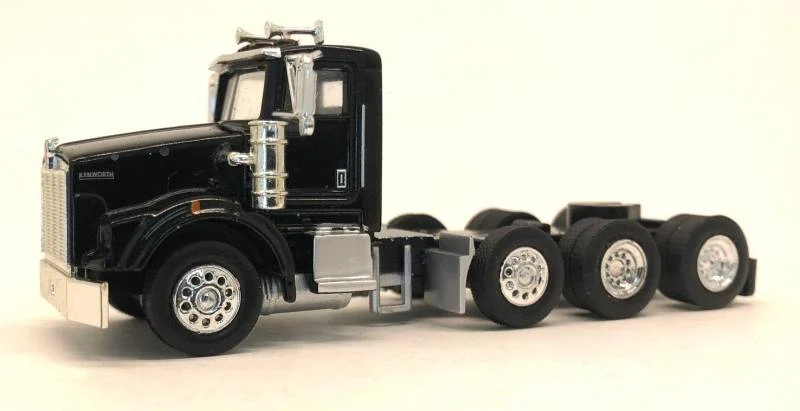 Kenworth T800 Tag Axle (Black) 1:87 (HO) Scale Model By Promotex