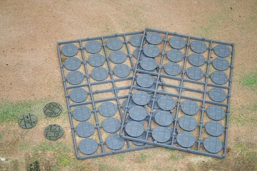25 mm Round Paved Effect Plastic Bases (52) - Renedra Limited