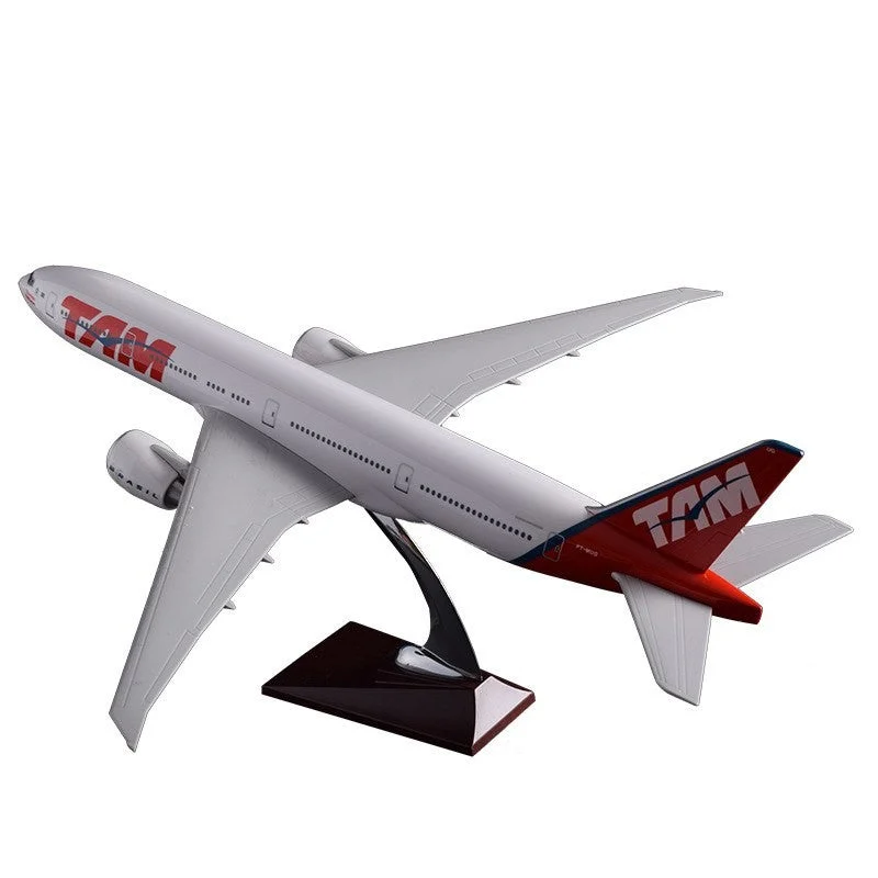 XL TAM Airlines Boeing 777 - AirModels