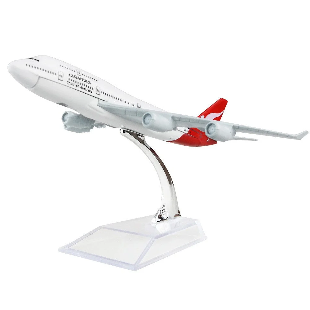 Qantas Boeing 747 - AirModels