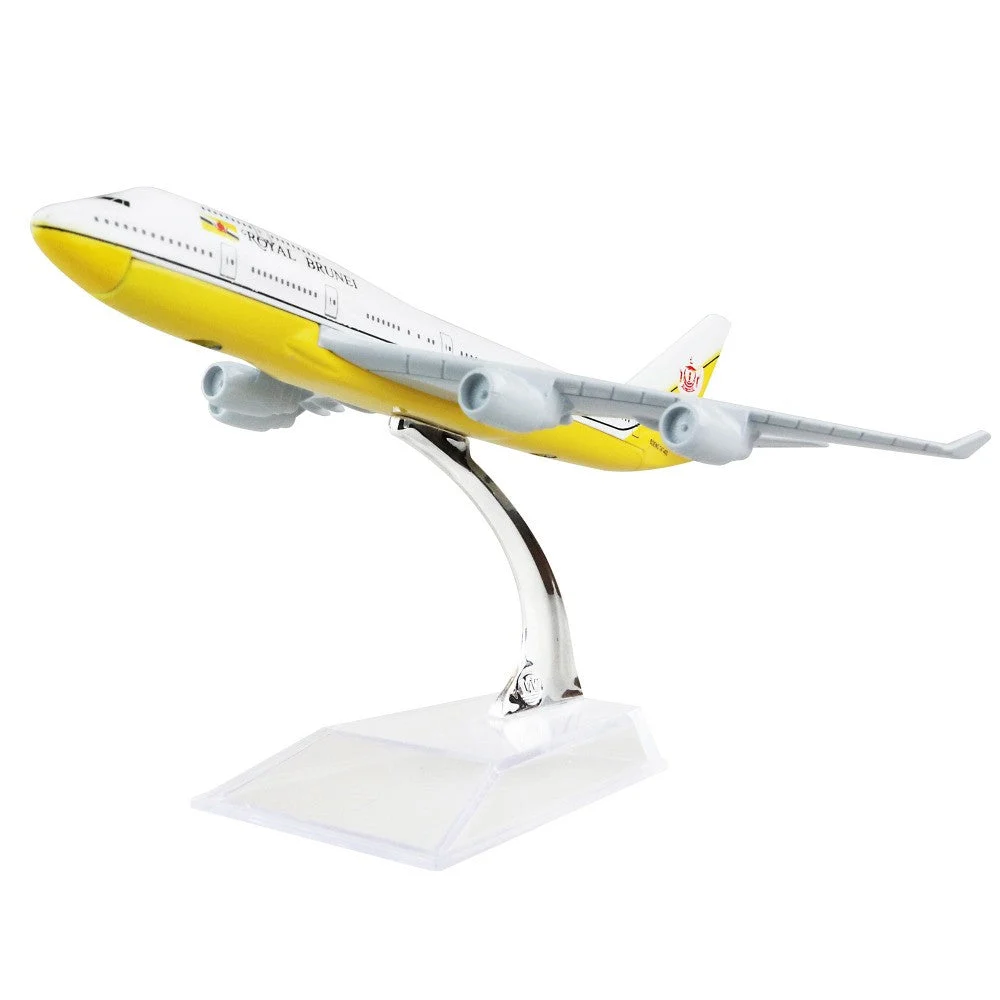Royal Brunei Airlines Boeing 747 - AirModels