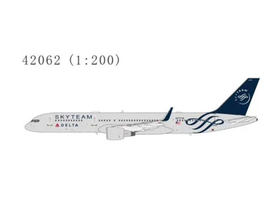 Delta Air Lines Boeing 757-200 SkyTeam Livery Reg: N717TW 42062 Scale 1:200