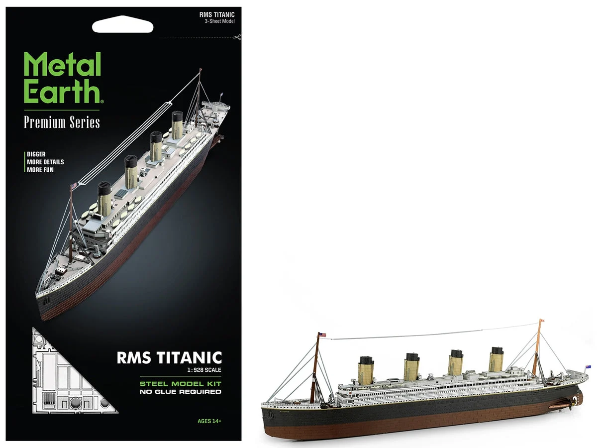 Model Kit RMS Titanic Ship (Moderate Difficulty) Steel Model by Metal Earth