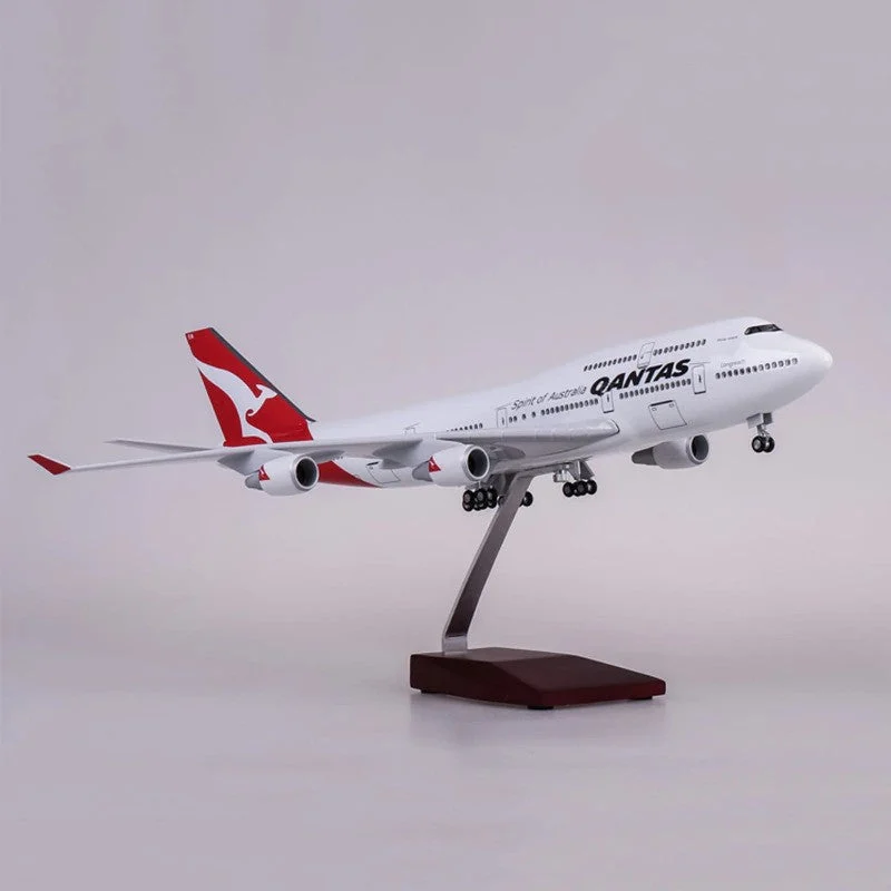 XL Qantas Boeing 747 - AirModels