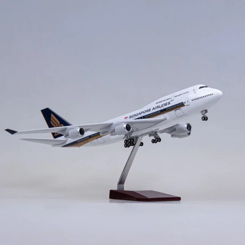 XL Singapore Airlines Boeing 747 - AirModels
