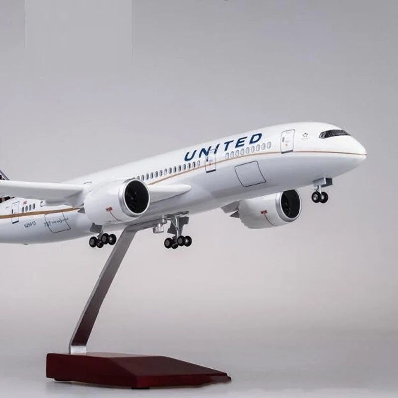 XL United Airlines Boeing 787 - AirModels