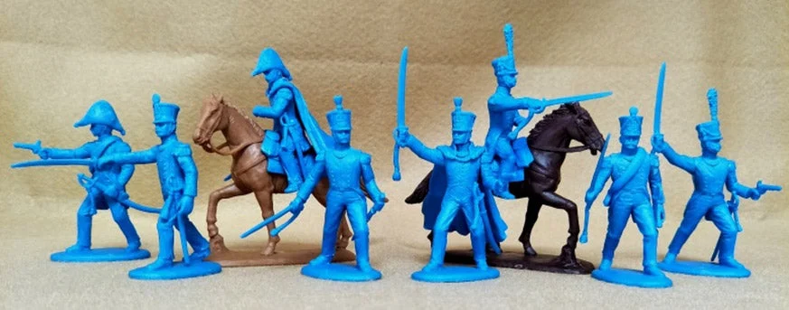 Napoleonic Wars French Line Infantry Officers, 54 mm (1/32) Scale Plastic Figures - Expeditionary Force