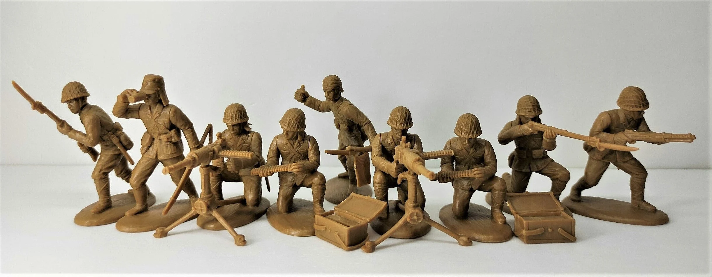 World War II Pacific War Japanese Machine Gun Section, 54 mm (1/32) Scale Plastic Figures - Expeditionary Force