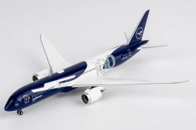 Lufthansa 787-9 Dreamliner D-ABPU 100th Anniversary livery ULTIMATE 55154 Scale 1:400