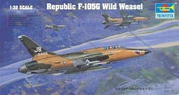 1/32 REPUBLIC F-105G WILDWEASEL - 02202