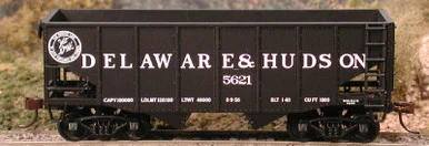 Bowser 43078 HO 55 Ton Fishbelly Hopper Car Delaware & Hudson #5458 RTR - Bowser Manufacturing