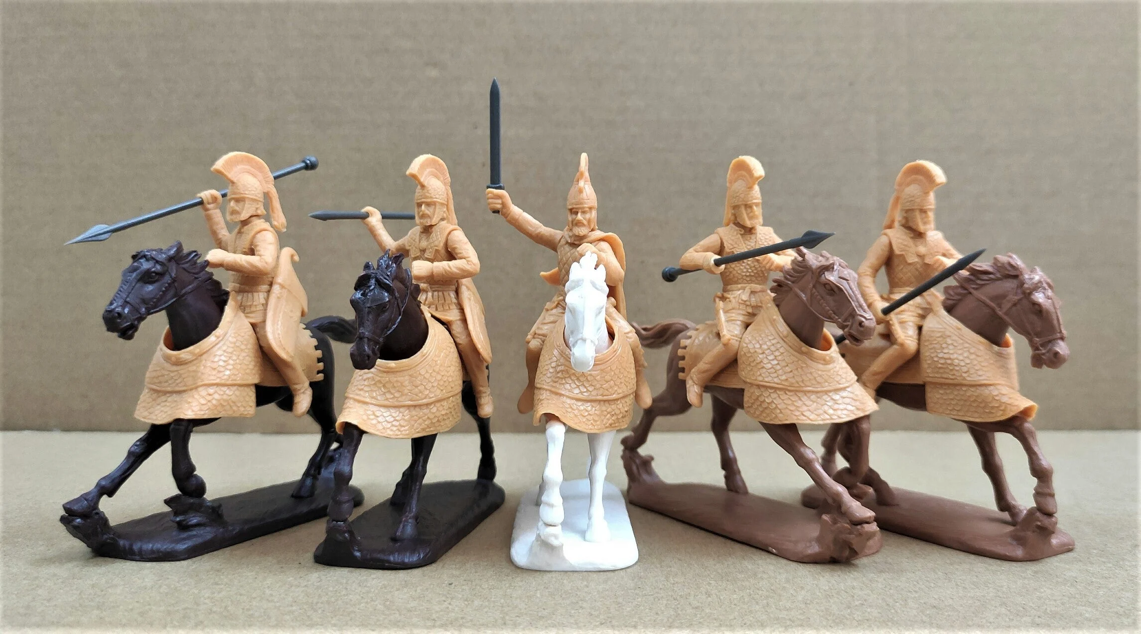Wars Of Classical Greece: Persian Satrap Guard Cavalry (Phrygian), 60 mm (1/30) Scale Plastic Figures - Expeditionary Force