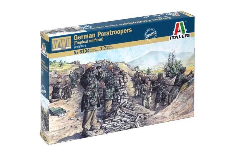 German Paratroopers (Tropical Uniforms) WWII 1/72 Scale Plastic Figures - Italeri