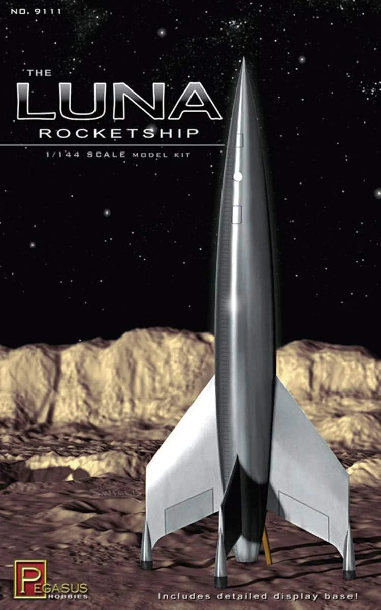 The Luna Rocketship 1/144 Scale Model Kit - Pegasus Hobbies