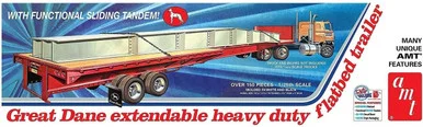 AMT 1111 Great Dane Extendable Flat Bed Trailer 1/25 Scale Model Kit