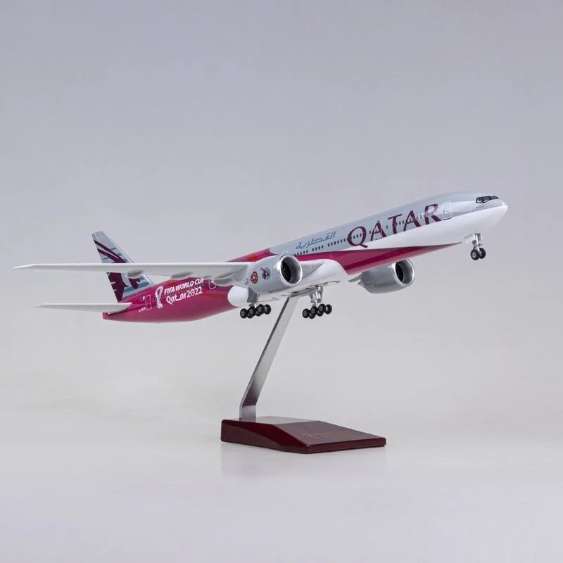 XL Qatar Airways Boeing 777 - AirModels