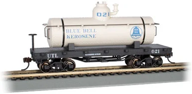 Bachmann 72106 HO Old Time Tank Car - Blue Bell Kerosene #021