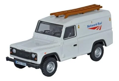 Land Rover Defender Network Rail 1:76 (OO) Scale Diecast Model - Oxford Diecast