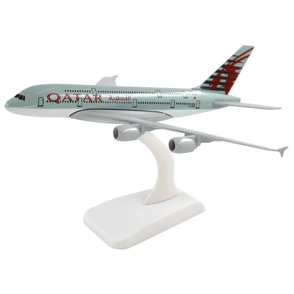 Qatar Airways Airbus A380 - AirModels