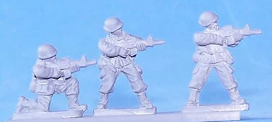 PIG010017 - U.S. TROOPS W. M-16, BACKPACK