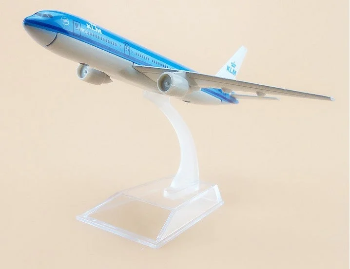 KLM Boeing 777 - AirModels