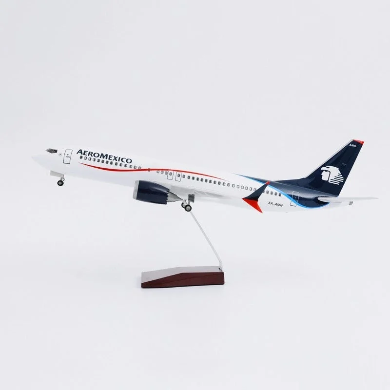 XL Aeromexico Boeing 737 MAX - AirModels
