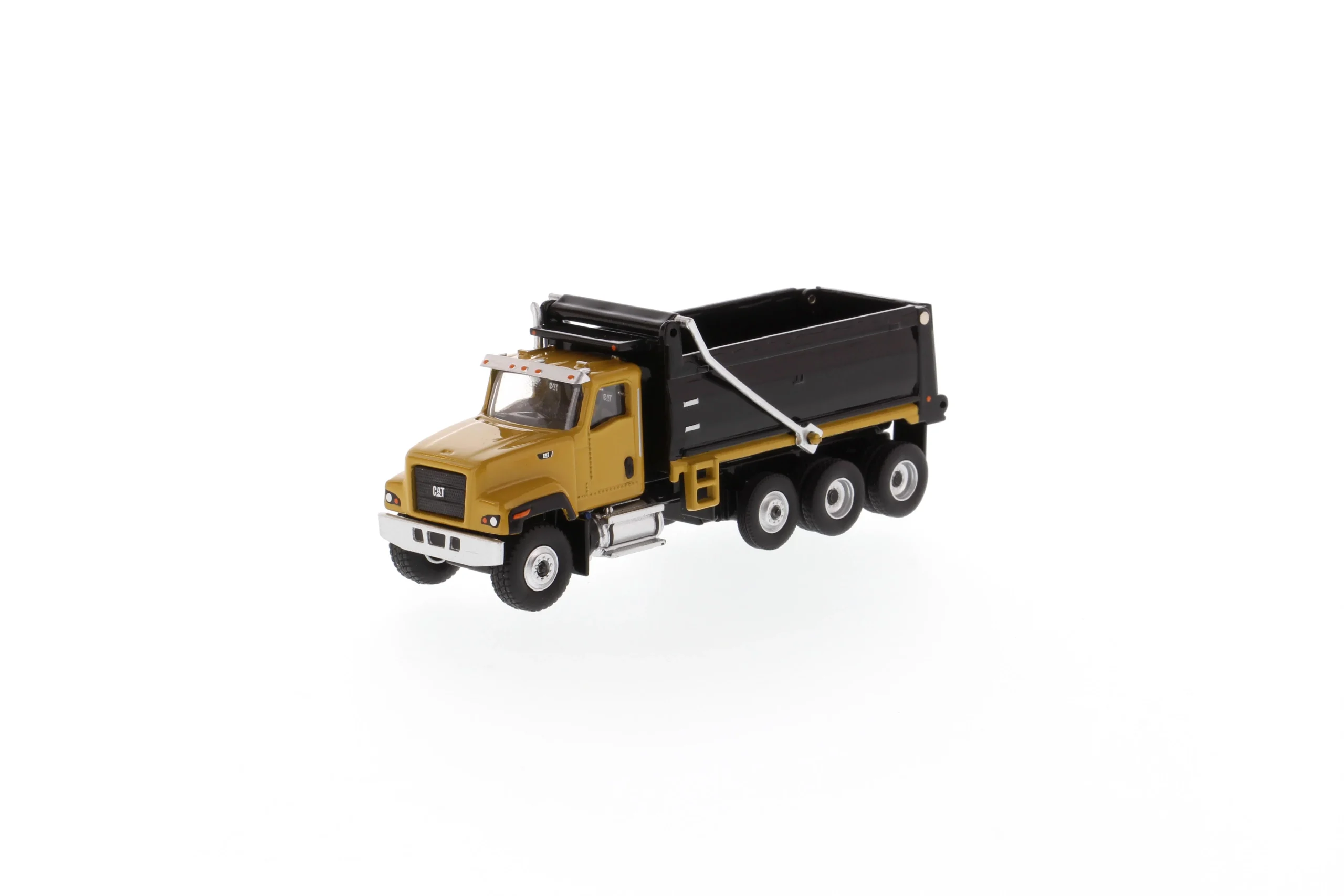 Caterpillar CT681 Dump Truck 1:87 (HO) Scale Model - Diecast Masters