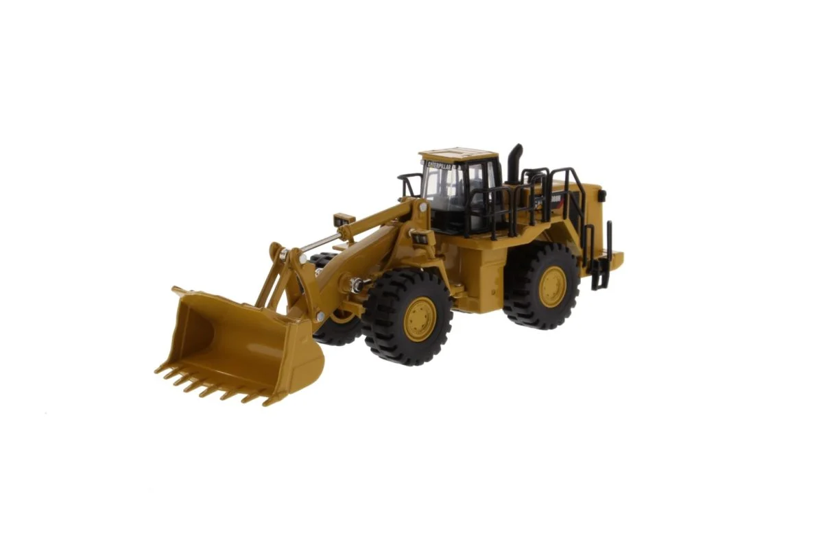 Caterpillar 988H Wheel Loader 1:64 Scale Diecast Model - Diecast Masters