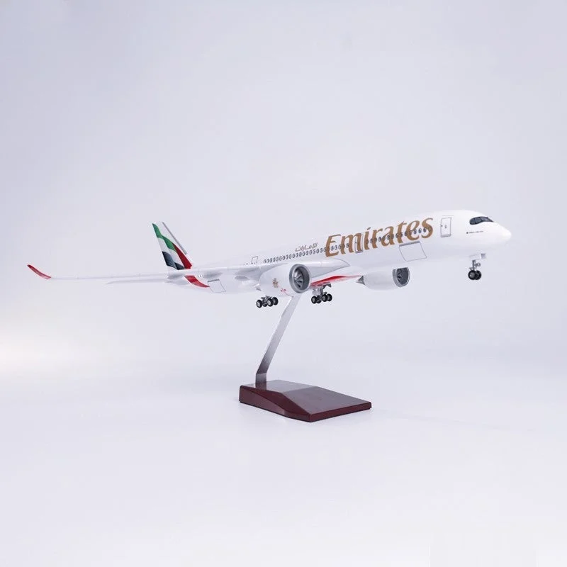 XL Emirates Airbus A350 - AirModels