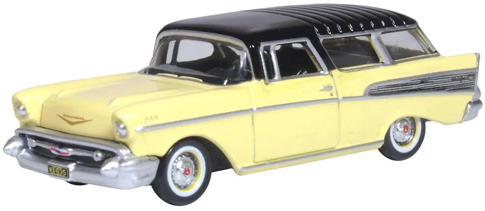 Chevrolet Nomad 1957 (Colonial Cream / Onyx Black) 1:87 Scale Diecast Model - Oxford Diecast