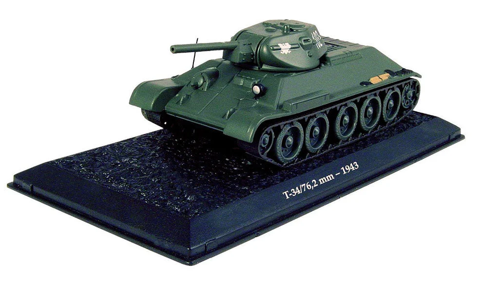 T-34/76 Medium Tank, 1st Polish Division 1943, 1/72 Scale Model By Amercom