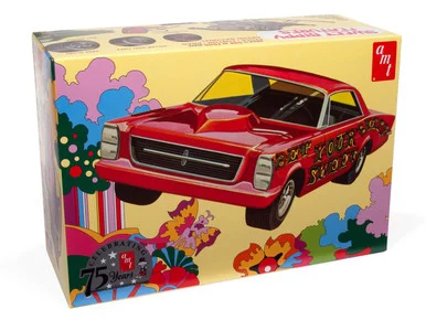 AMT 1393 1966 Ford Galaxie "Sweet Bippy" 1/25 Scale Model Kit