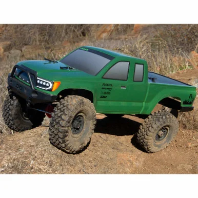 1/10 SCX10 III Base Camp 4WD RTR Green - Axial - AXI