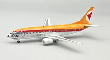 CP Air Boeing 737-317 C-FCPG with stand IF733CP0725P Scale 1:200