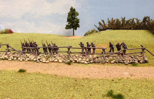 Cross & Rail Fencing with Stone Bases 28mm Scale Scenery - Renedra Limited