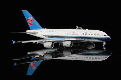 China Southern Airlines A380 With SkyTeam Logo "Flaps Down" B-6136 A581501F Scale 1:400